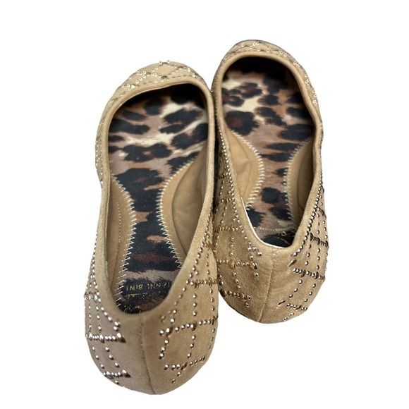 Gianni Bini Tan & Gold Studded Slipper Flats Loafers, Size 7M - Picture 5 of 5